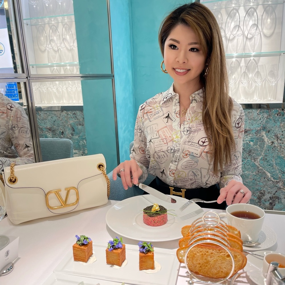 Meet your Posher, Anika